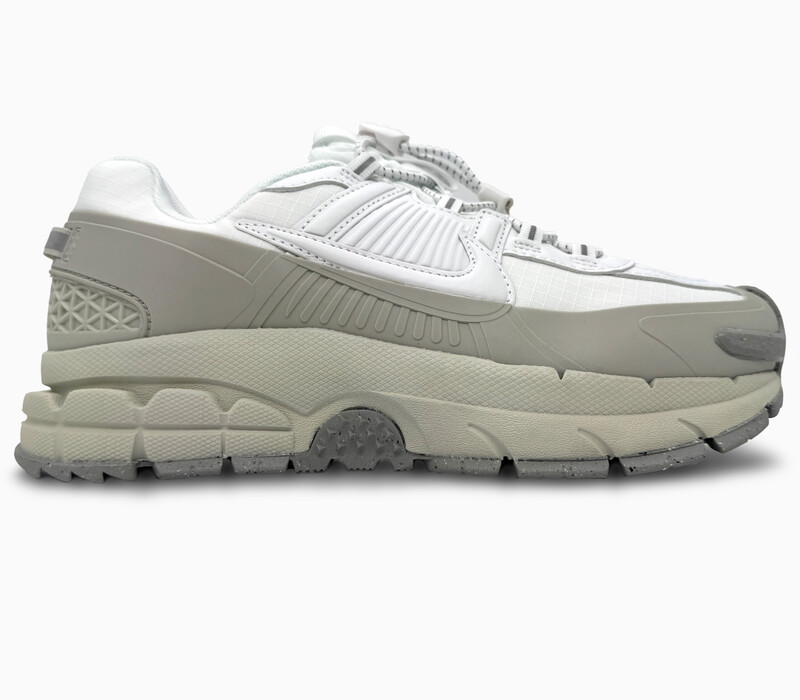 Nike Zoom Vomero Roam White/Beige
