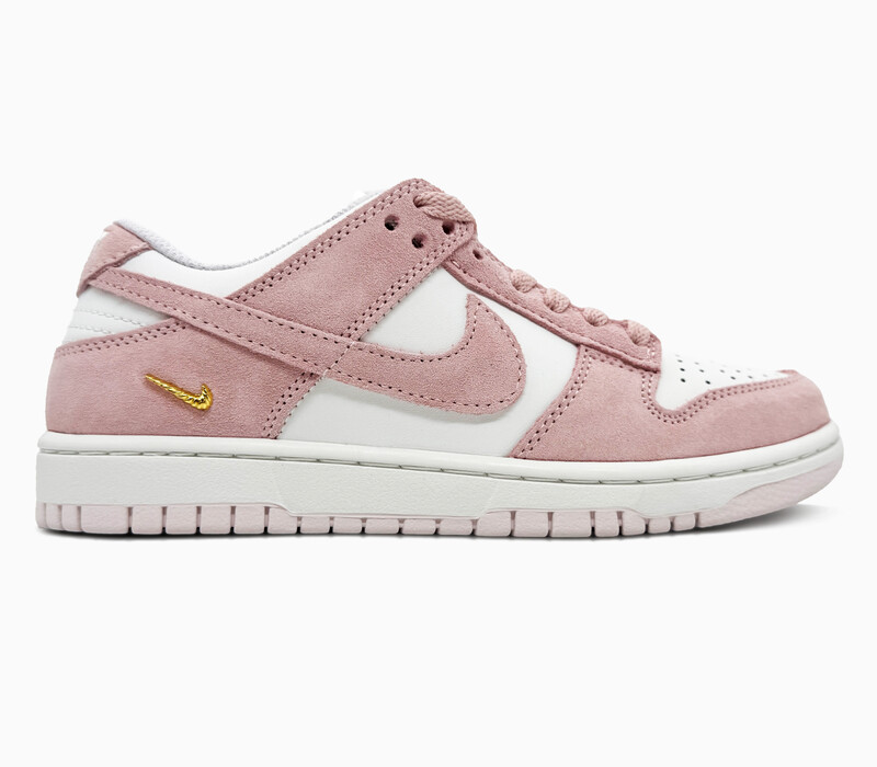 Nike SB Dunk Low Pink Metallic Gold