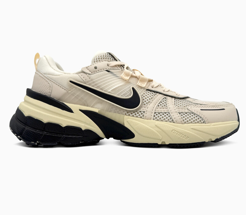 Nike V2K Runtekk Beige/Black