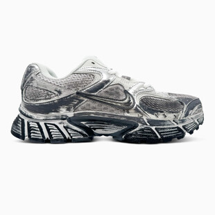 Nike V5 RNR Custom Grey