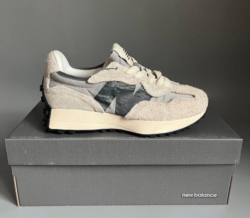 New Balance 327 Grey Logo БРАК 563