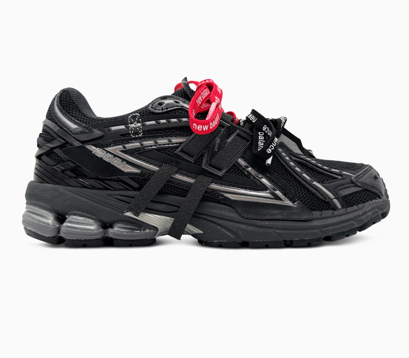 New Balance 1906A Black/Silver Extreme Laces