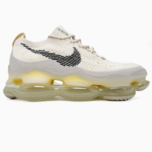 Nike Air Max Scorpion Flyknit Beige