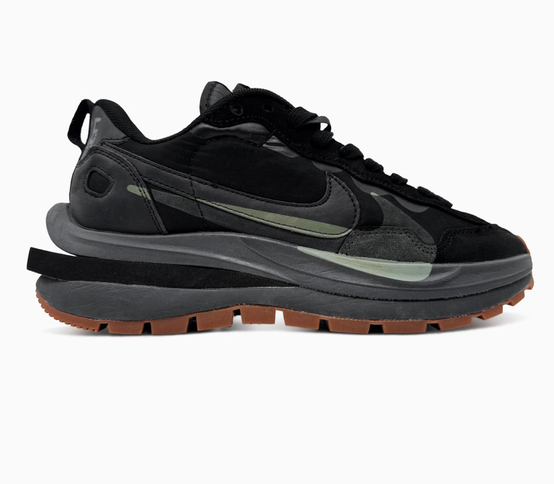 Nike VaporWaffle x Sacai Black