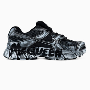Nike V5 RNR Custom Black