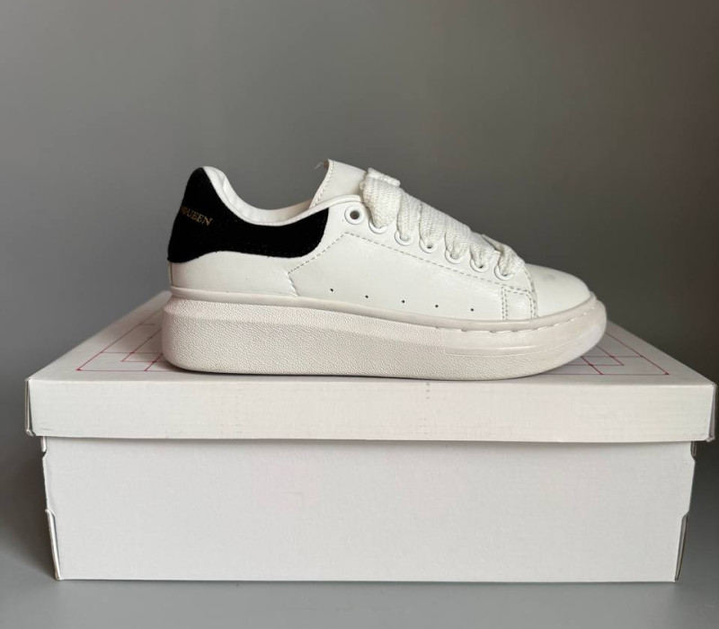 Alexander McQueen, White/Black БРАК 1060