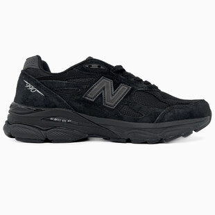 New Balance 990 Triple Black