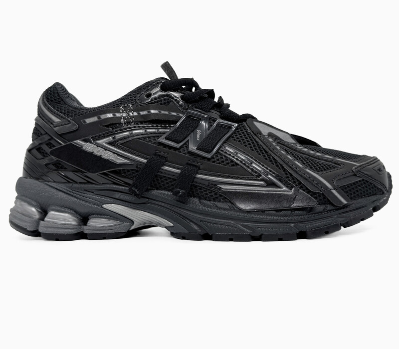 New Balance 1906A Black/Silver
