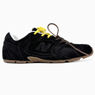 New Balance x Miu Miu 530 Black