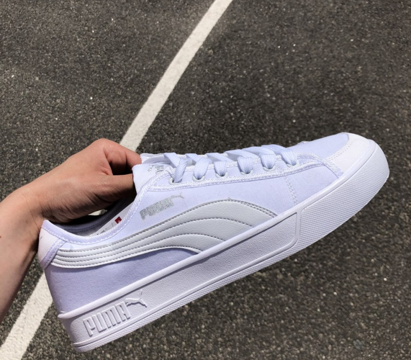 Puma White (M)