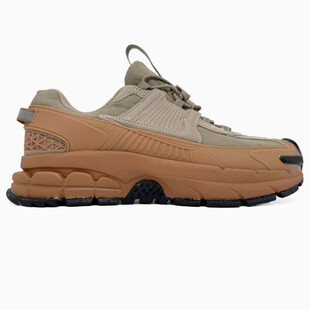 Nike Zoom Vomero Roam Beige