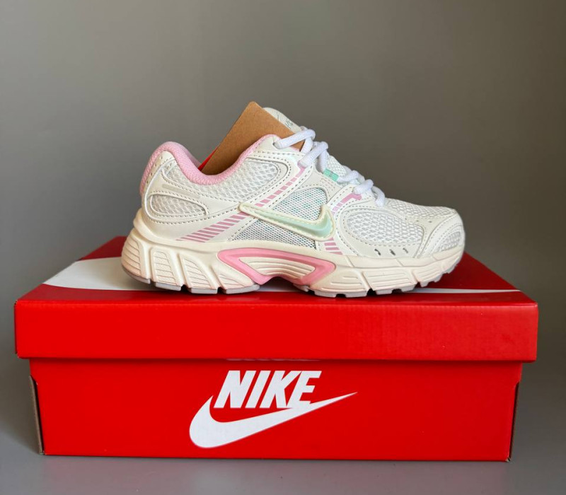 Nike V5 RNR White/Pink БРАК 1052