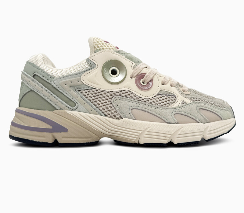 Adidas Astir Beige/Halo Green