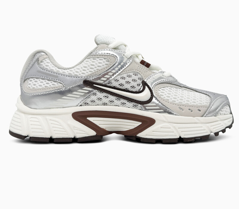 Nike V5 RNR White/Silver/Brown
