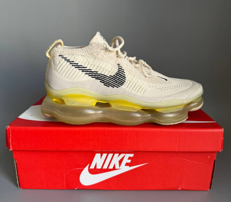 Nike Air Max Scorpion Flyknit Beige БРАК 1076