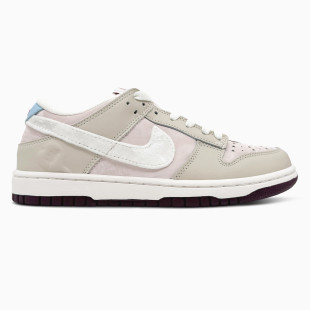 Nike Dunk Low Valentines Day