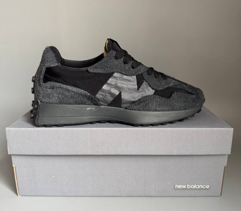 New Balance 327 Triple Black БРАК 1187