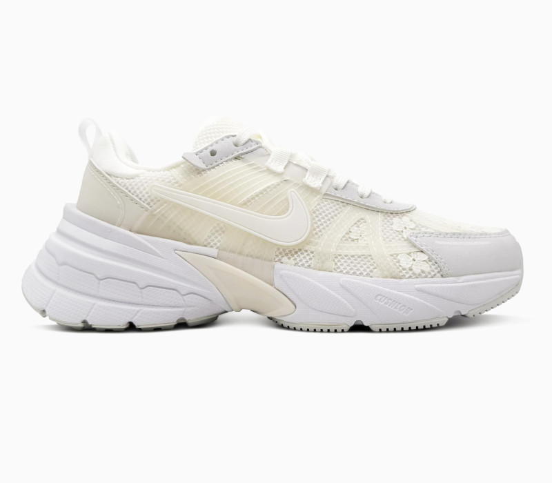 Nike V2K Runtekk White Flowers