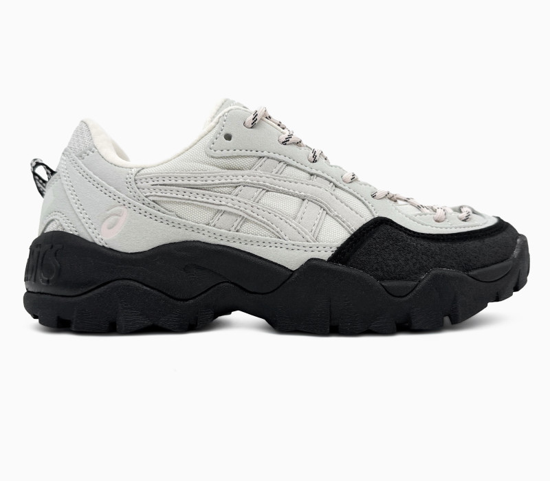 Asics Gel-Pickax White/Black