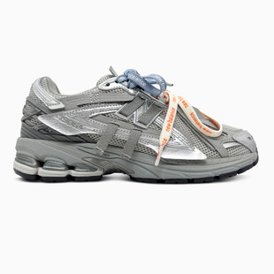New Balance 1906A Silver Extreme Laces
